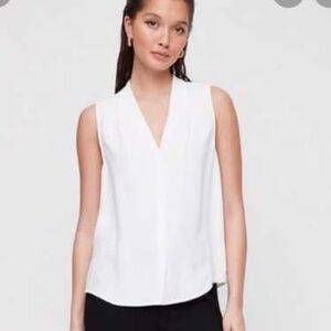 Aritzia Babaton Power Arika Sleeveless Blouse Size M